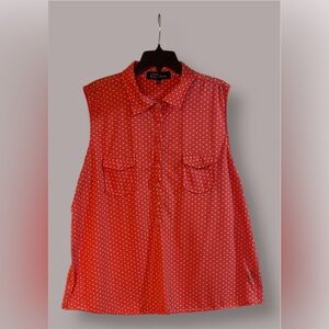 GG Collection Coral Polka Dot Sleeveless Button-Down Blouse